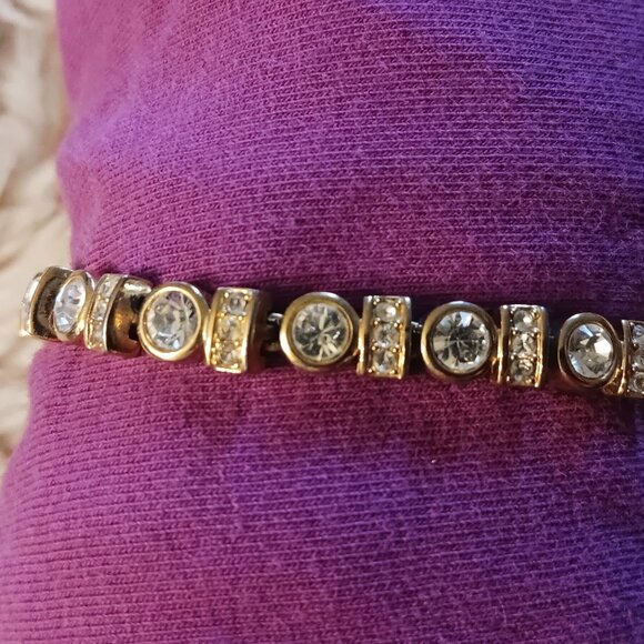 Tennis Anyone? Faux Diamond Stone Tennis Bracelet - Picture 3 of 3